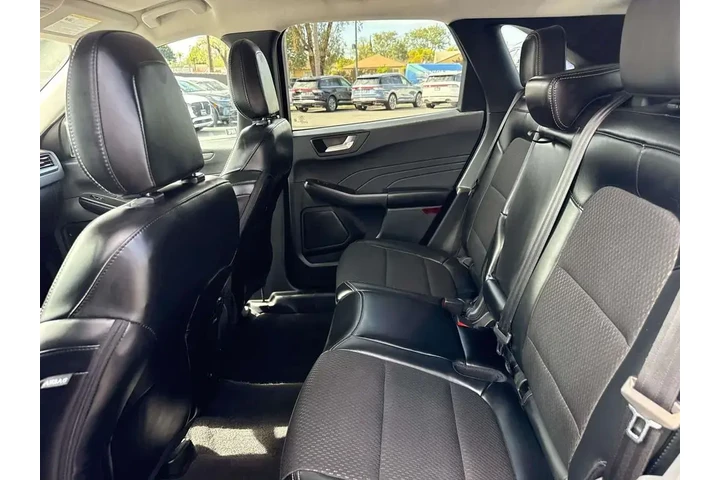 $38980 : Ford Escape Plug-In Hybrid 2 image 10