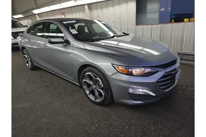 $15995 : Chevrolet Malibu 2023 LT 4dr image 3