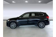 $22898 : BMW X1 2022 AWD xDrive28i 4d thumbnail