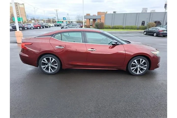 $10870 : Nissan Maxima 2016 Platinum image 6