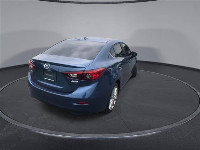 $11000 : PRE-OWNED 2017 MAZDA3 4-DOOR image 8