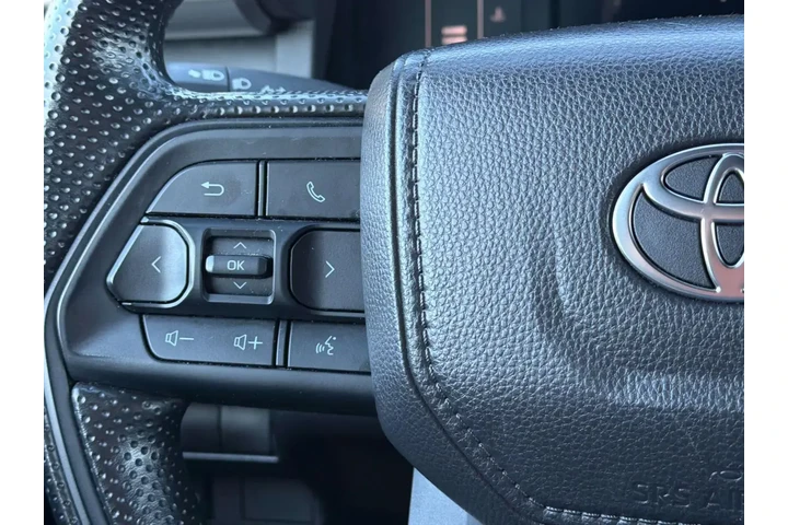 $35250 : Toyota Tacoma 2025 4x2 SR 4d image 9