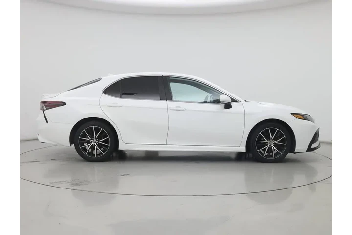 $26998 : Toyota Camry 2023 SE 4dr Sed image 7
