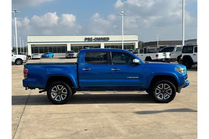$23500 : Toyota Tacoma 2017 4x2 Limit image 2