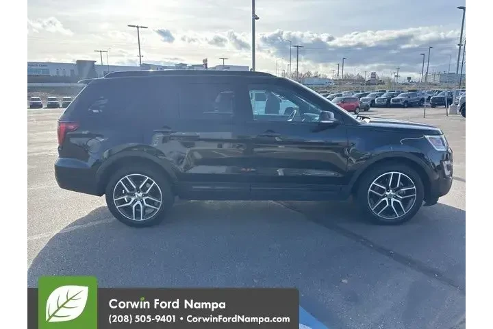 $17000 : Ford Explorer 2017 AWD Sport image 4