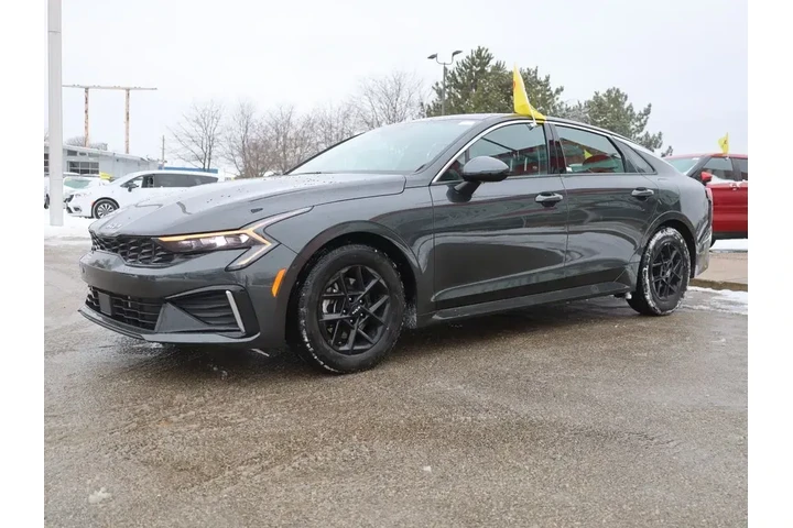 $21877 : Kia K5 2025 LXS 4dr Sedan image 5