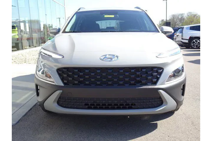 $21971 : Hyundai KONA 2023 SEL 4dr Cr image 7