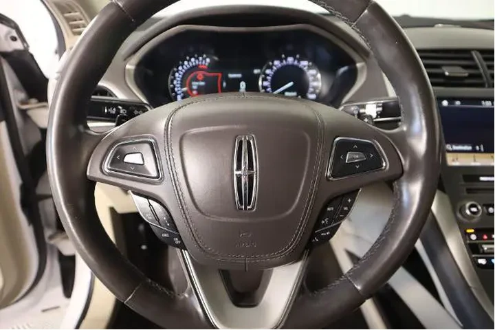 $18489 : Lincoln MKZ 2019 Reserve I 4 image 3