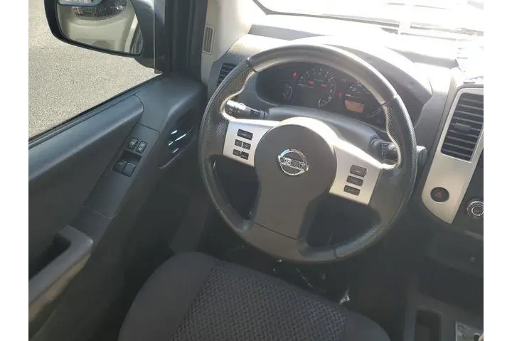 $16390 : Nissan Frontier 2017 4x2 S 4 image 9