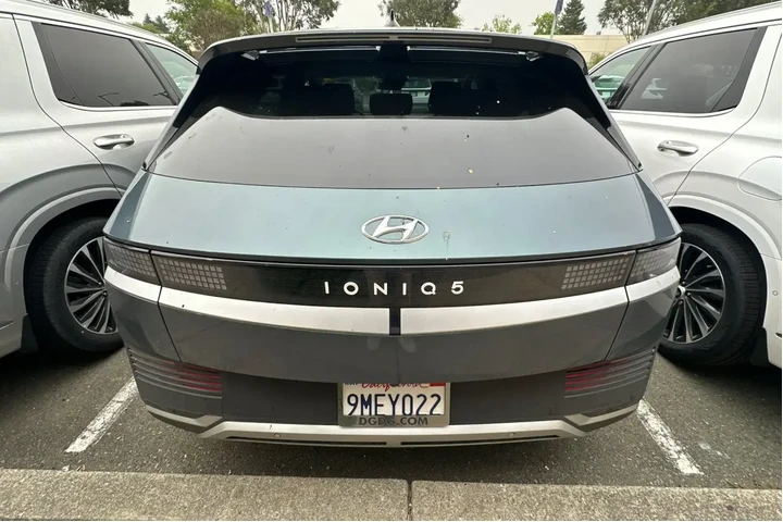$26990 : Hyundai IONIQ 5 2024 SEL 4dr image 6