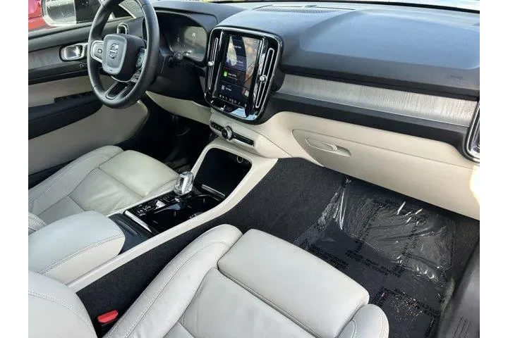 $25998 : Volvo XC40 2023 B4 Ultimate image 8