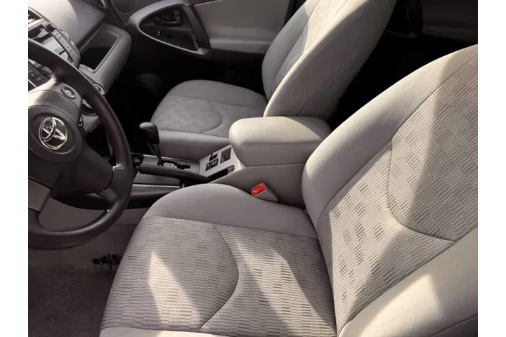 $8299 : 2011 RAV4 image 6