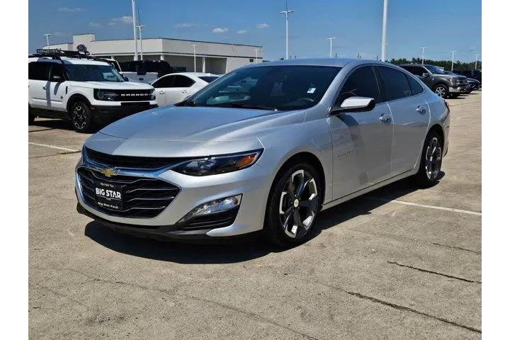 $17625 : Chevrolet Malibu 2022 LT 4dr image 7