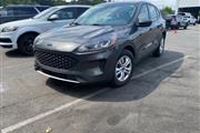 PRE-OWNED 2020 FORD ESCAPE S en Madison WV
