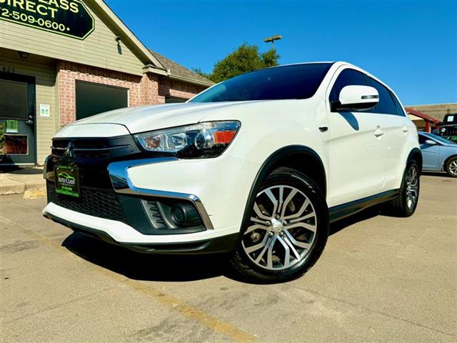 $12950 : 2018 MITSUBISHI OUTLANDER SPO image 3