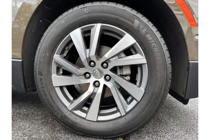 $24989 : Chevrolet Equinox 2023 4x4 P image 6