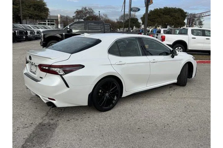 $29854 : Toyota Camry 2024 XSE 4dr Se image 5