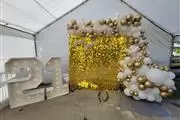 Jumper de agua carpas mesas en Los Angeles