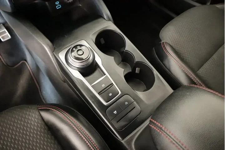 $18469 : Ford Escape 2023 AWD ST-Line image 8