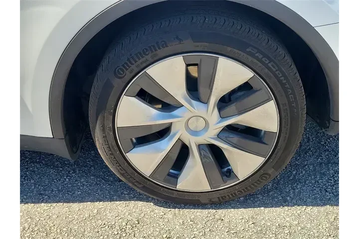 $22991 : Tesla Model Y 2020 AWD Long image 7