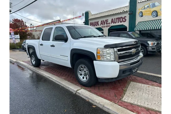 $8995 : 2010 Silverado 1500 LT image 1