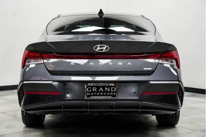 $22991 : Hyundai ELANTRA Hybrid 2024 image 9