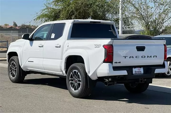 $45944 : New 2024 Tacoma TRD Sport Dou image 6