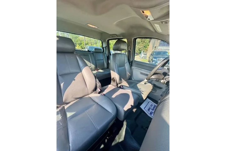 $6900 : 2013 Silverado 3500HD Work Tr image 9