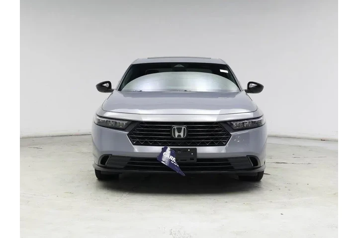 $29998 : Honda Accord Hybrid 2024 Spo image 5