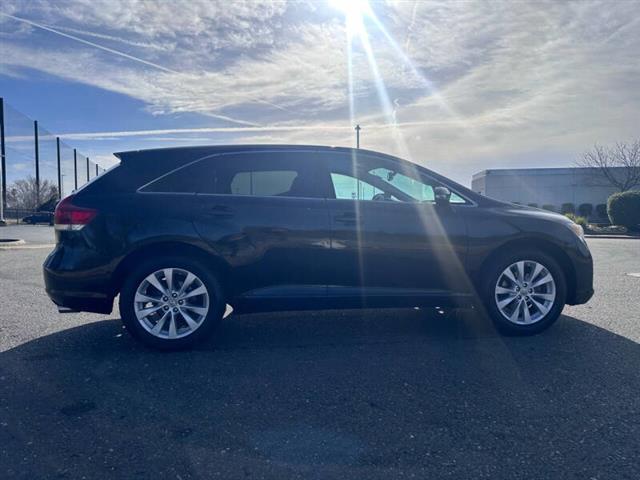 $10995 : 2013 Venza LE image 6