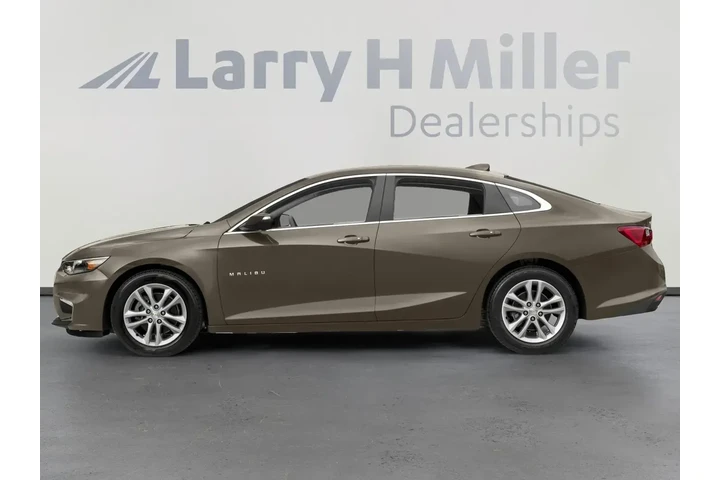 Chevrolet Malibu 2018 Hybrid image 3