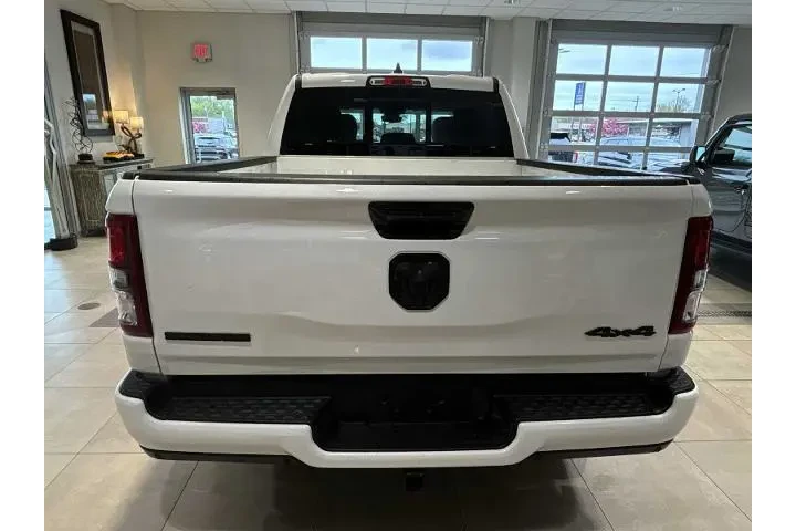 $38448 : Ram 1500 2023 4x4 Big Horn 4 image 4