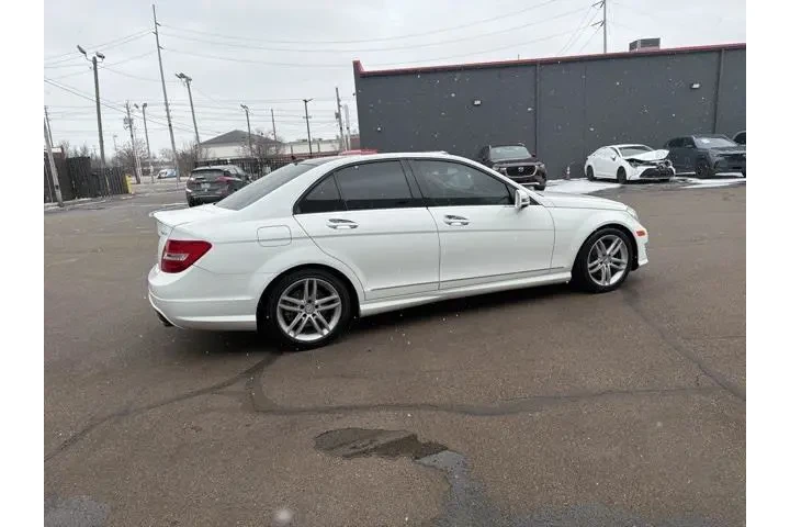 $13980 : Mercedes-Benz C-Class 2014 A image 6