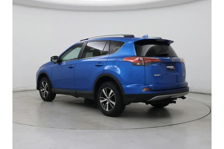 $18998 : Toyota RAV4 2017 AWD XLE 4dr image 2