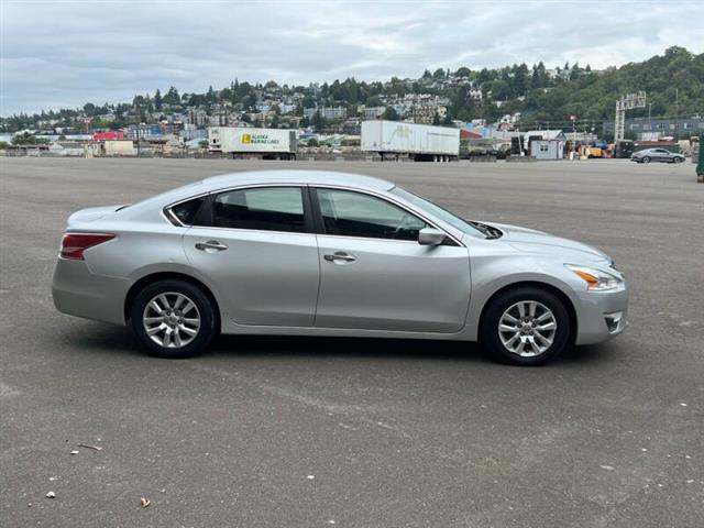 $7488 : 2013 Altima 2.5 S image 8