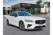 Volvo S60 2024 B5 Core Dark en Los Angeles