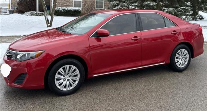 $3500 : Toyota Camry 2014 image 1