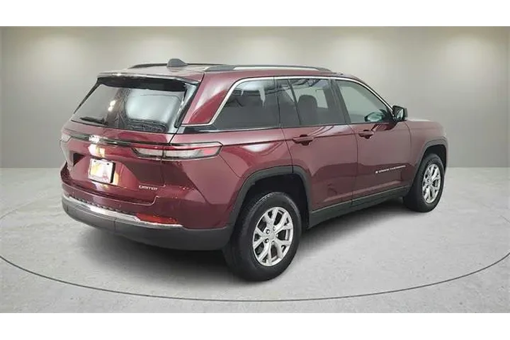 $30555 : Jeep Grand Cherokee 2022 4x4 image 9