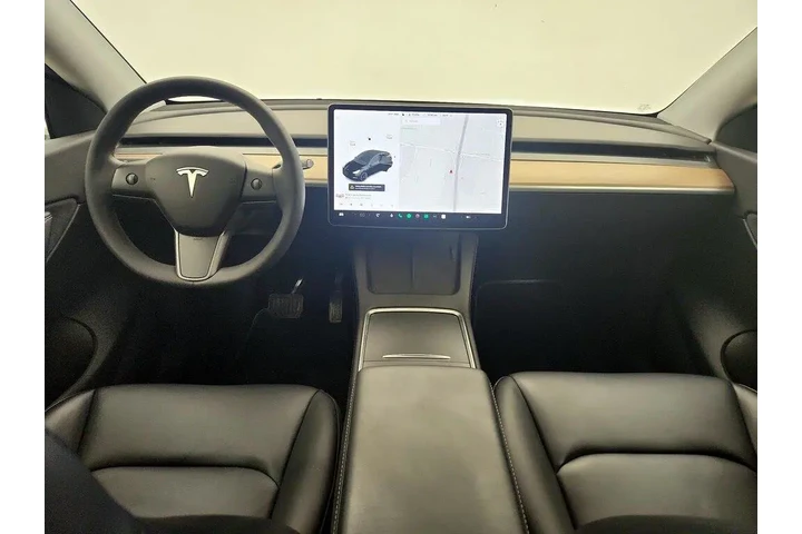 $28998 : Tesla Model Y 2021 AWD Long image 9