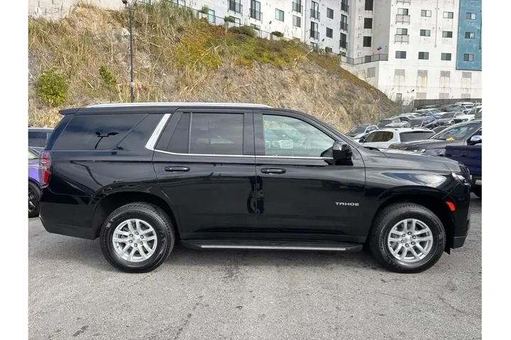 $39888 : Chevrolet Tahoe 2023 4x2 LT image 7