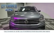 $23998 : Volkswagen Tiguan 2024 SE 4d thumbnail
