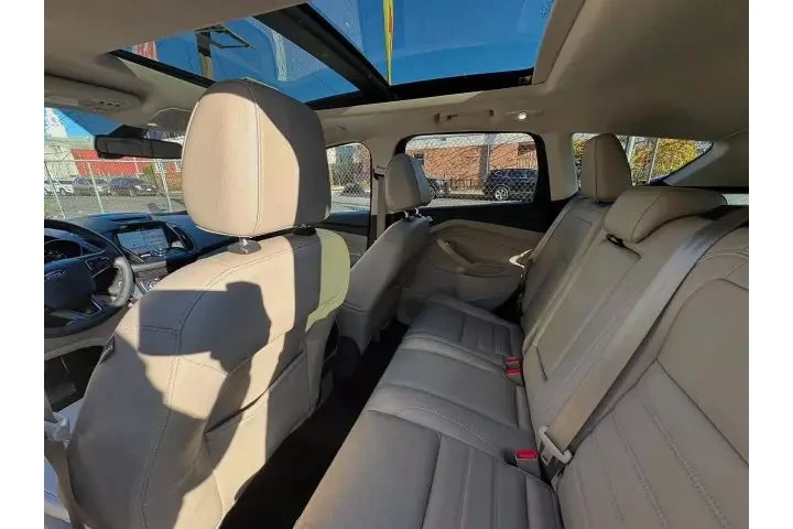 2017 FORD ESCAPE2017 FORD ESC image 8