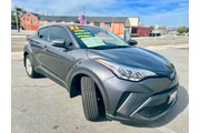 $20995 : 2021 C-HR XLE thumbnail