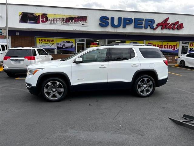 $25849 : 2018 GMC Acadia AWD 4dr SLT w image 2