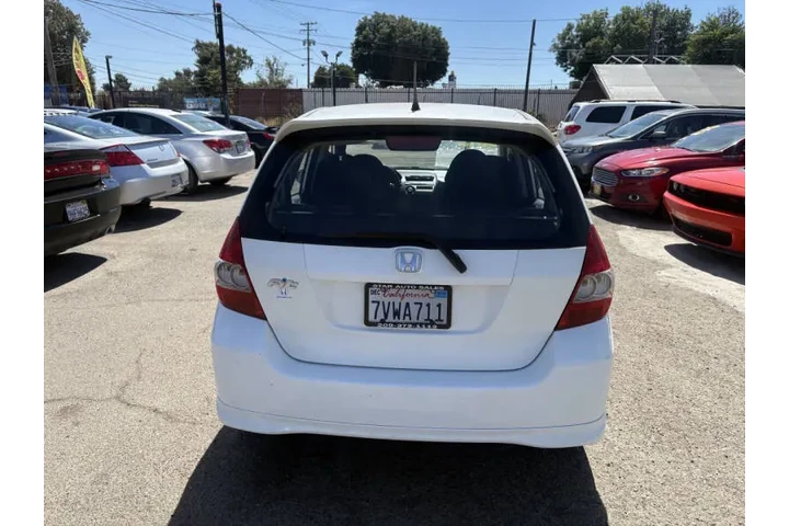 2007 Fit Sport image 7