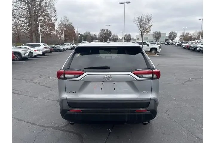 $26971 : Toyota RAV4 2024 XLE 4dr SUV image 6