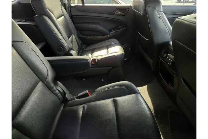 $28991 : Chevrolet Suburban 2019 4x4 image 4