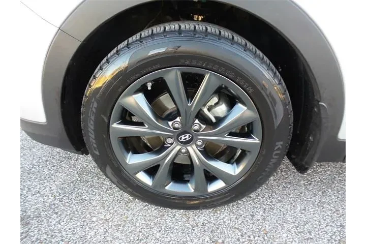 $15089 : Hyundai SANTA FE Sport 2017 image 9