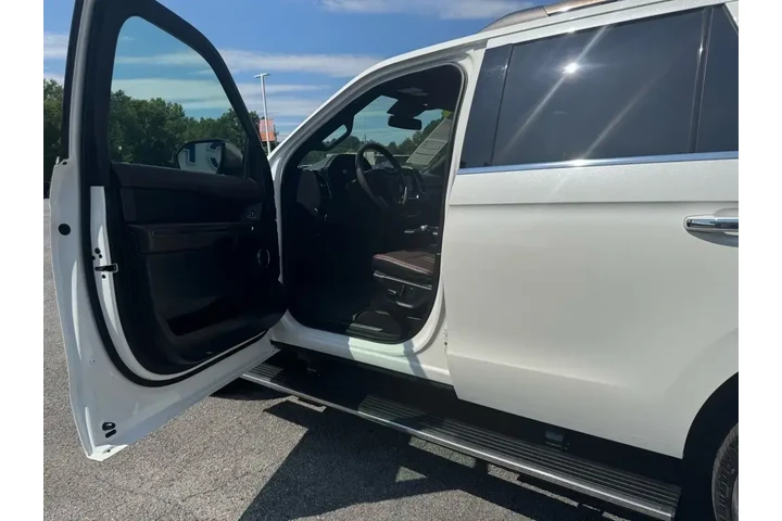 $32991 : Ford Expedition 2021 4x4 Kin image 9