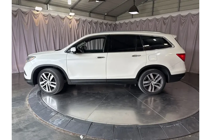 $18999 : Honda Pilot 2016 Touring 4dr image 6